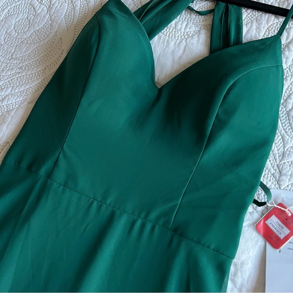 NWT - Morilee - Chiffon Bridesmaid Dress w/ Spaghetti Straps - 21634 - Emerald - Picture 4 of 9